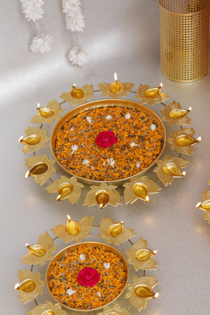 Floral Lotus Diya Urli